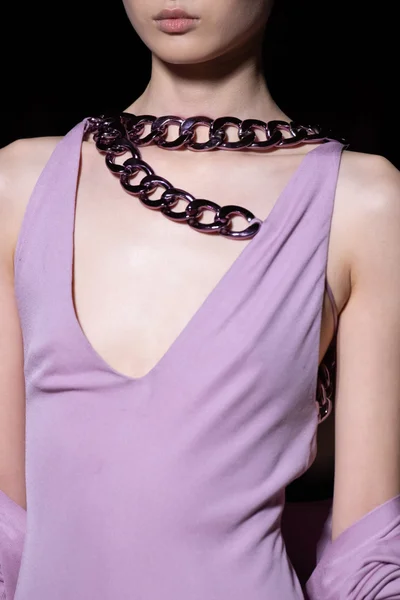 Look 96